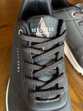 Skechers Uno Shimmer Away Women’s Size 8.5 Black Walking Running Shoes Sneakers